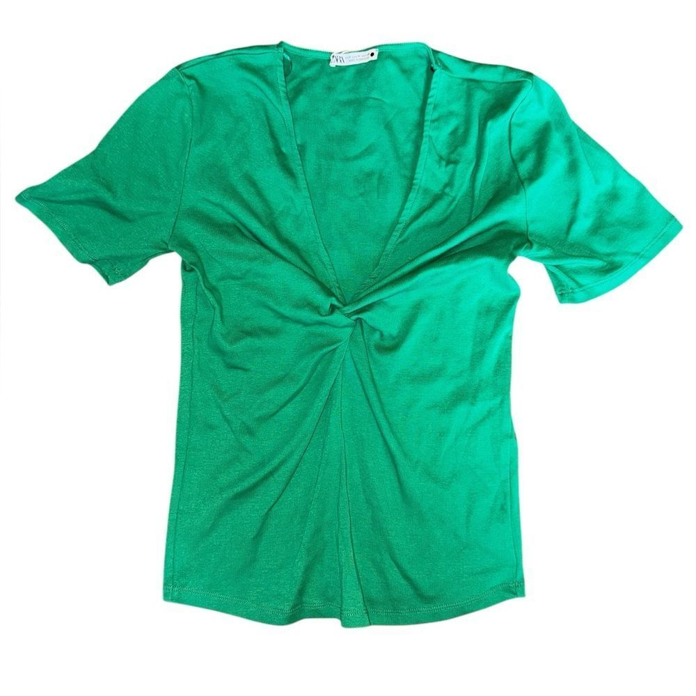 ZARA  WOMEN’S SHORT SLEEVE V NECK GREEN SHIRT NWT